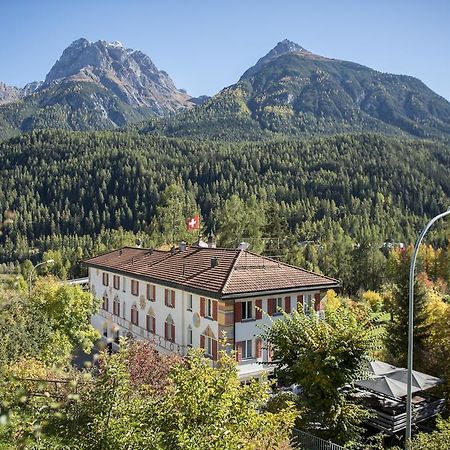 Hotel Filli Scuol Esterno foto